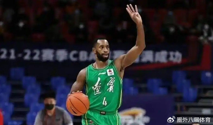 弗格拒150万降薪转战上海男篮，CBA冲冠最后一块拼图？