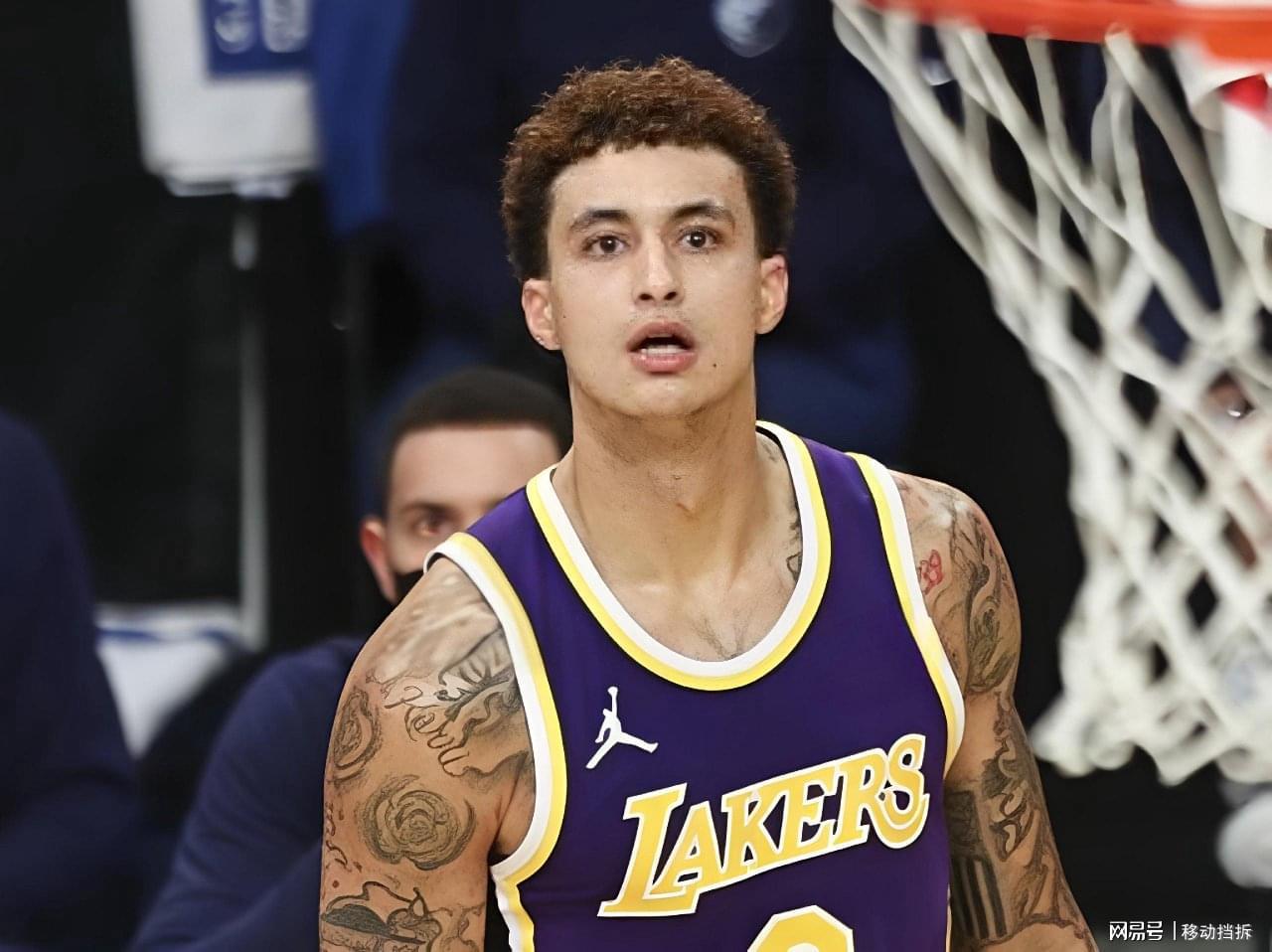 库兹马场均12.9分还被卖掉，湖人为威少换来的是短期激情还是长期烂账？NBA要盘清楚