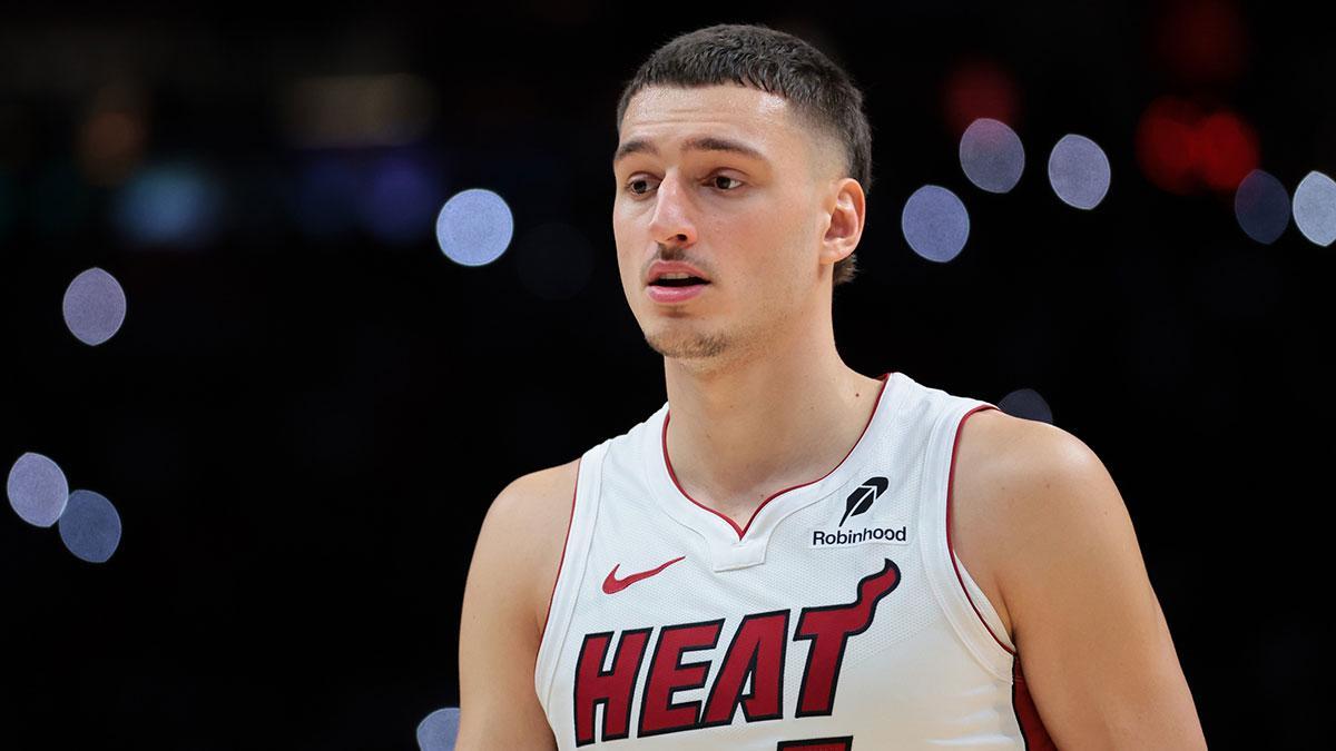 热火3胜1开局却遭两将伤疑，NBA客场遇到马刺考验