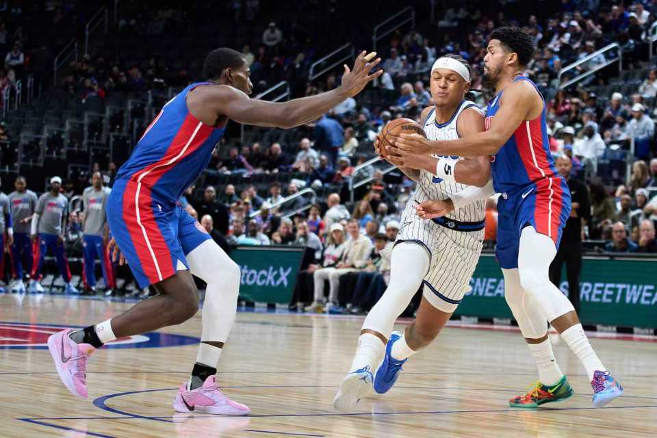 活塞135-116大胜魔术，坎宁安30分+10助攻，NBA常规赛的那场暴走