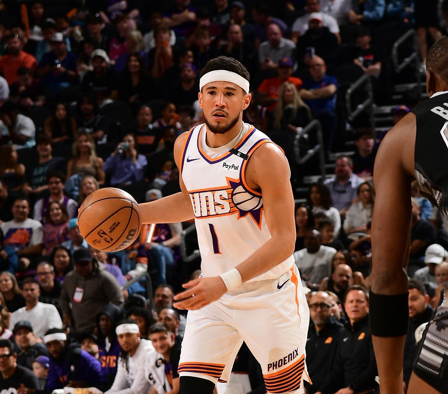 NBA：太阳114-113惜败，德文·布克32分难挡孟菲斯灰熊队