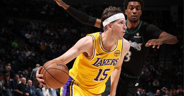 里夫斯28+16压哨绝杀，湖人116-115险胜明尼苏达森林狼队，NBA揭幕血色收官