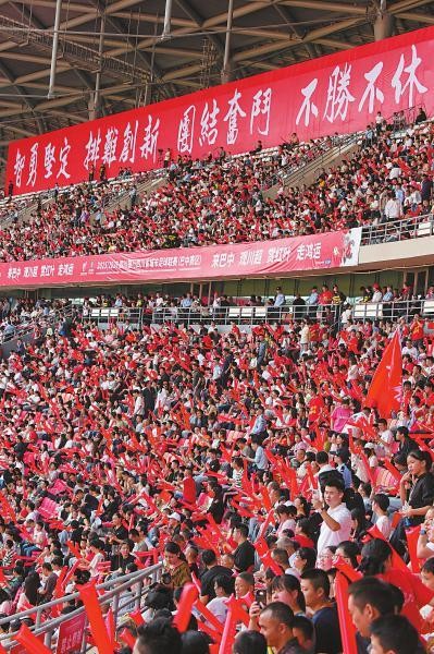 川超53场149球场均2.81秒怼英超,连川南5队连10球都没摁住!