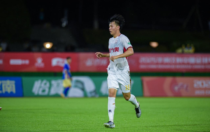 荷乙1-2惜败：20岁中国小将首发60分钟，主力成新希望?