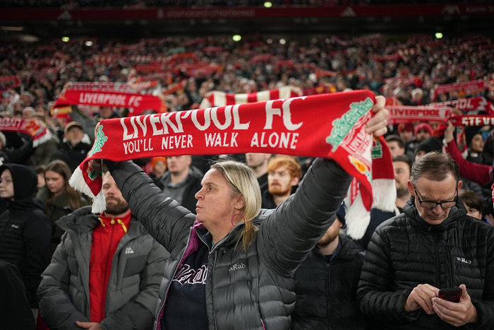 利物浦1个月内国内战线5场败局，英超荣耀碎了多少？