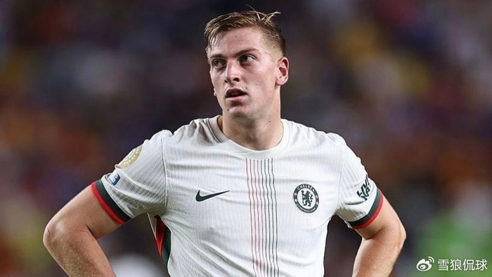 切尔西4-3险胜狼队，英格兰联赛杯一夜疯戏：德拉普25分钟红牌惹争议