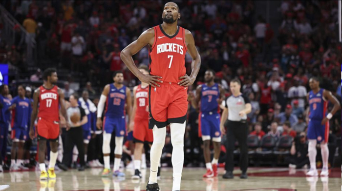 38岁还能30+？凯文·杜兰特愿为NBA冠军球队当替补，9000万合同惹嘴炮