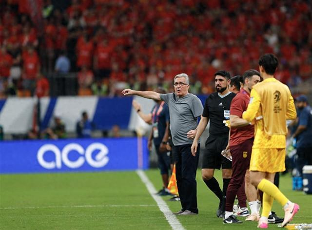 42年落幕，伊万科维奇向中国男足告别，英超粉也得服