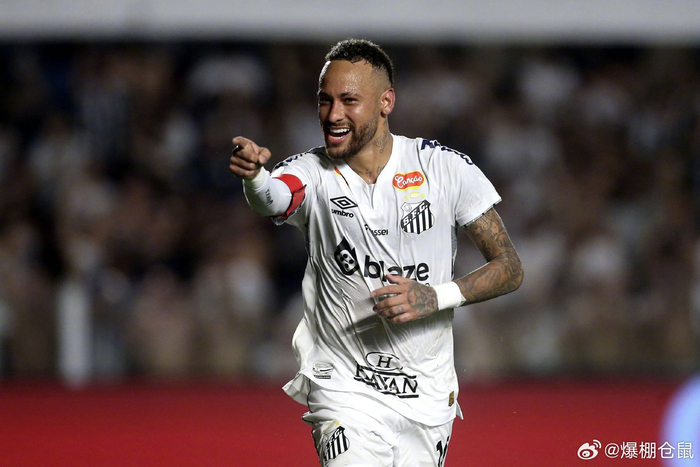 桑托斯剩8轮保级大戏：与内马尔谈到世界杯，巴西甲级联赛慌了