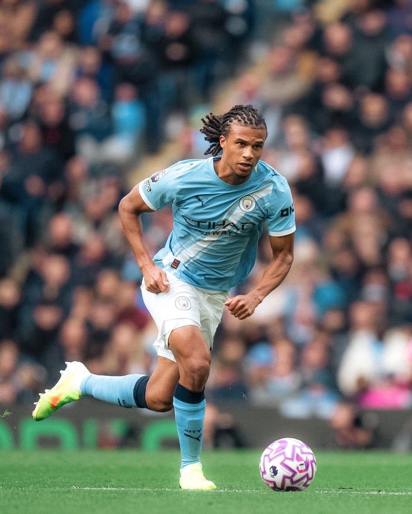 英超转会数据：1名后卫？水晶宫盯上曼城阿克，格伊要走了