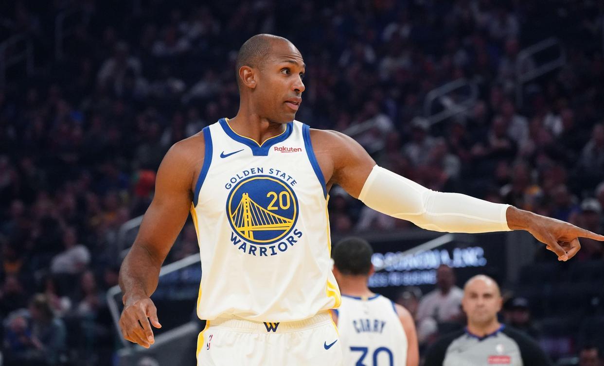 勇士4胜1负后，NBA轮休新法：霍福德能顶到季后赛吗