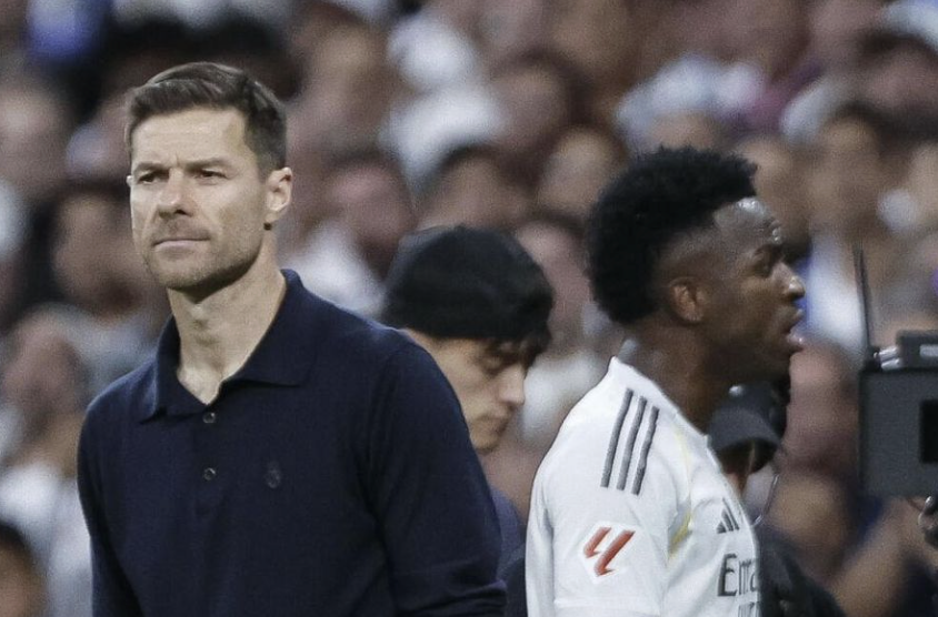 第72分钟的换人风波:维尼修斯道歉了,西甲比英超更热闹吗?