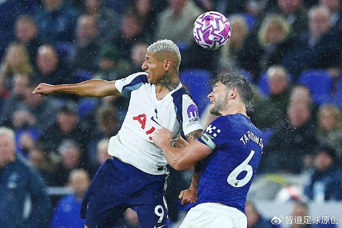 9轮3球2助，英超里沙利松想回埃弗顿救锋线？莫耶斯会买单吗