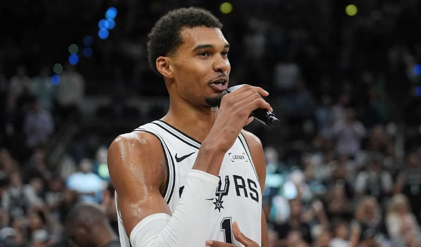 4场全胜!马刺队篮板盖帽双核碾压,NBA新人文班亚马数据逆天还要命