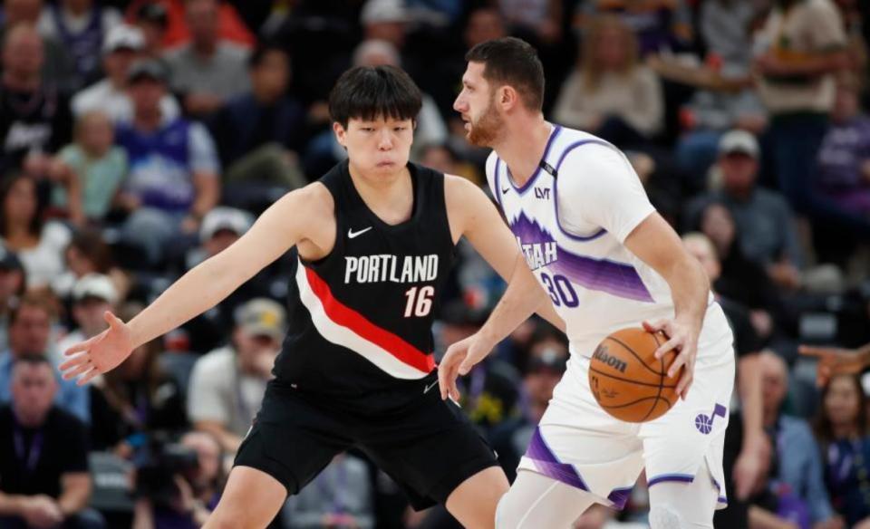 杨瀚森场均5.8分钟，开拓者3胜2负，斯普利特在NBA的轮换博弈