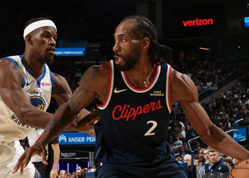 勇士5场4胜抢眼,NBA谁来背负下限?5413万巴特勒值不值