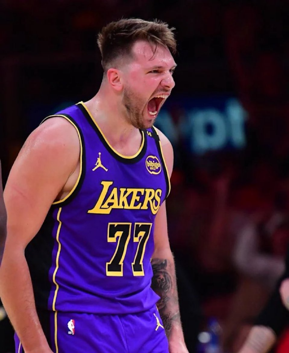 湖人伤情单5项变动、里夫斯34.2分上位，NBA杯首战谁背锅？