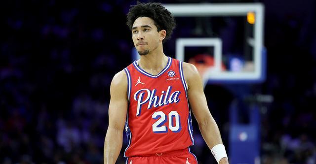 76人对16号秀下赌注：NBA第3年选项已执行，数字说话还是嘴炮？