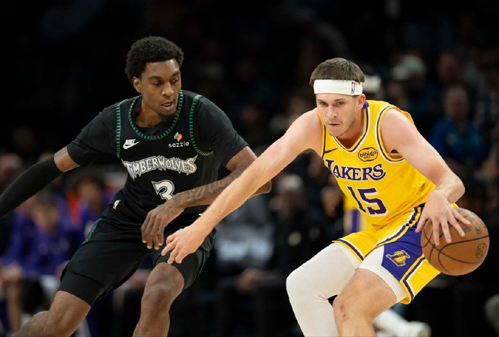 2胜森林狼的湖人：里夫斯16助攻，NBA赛季早期就搅局？