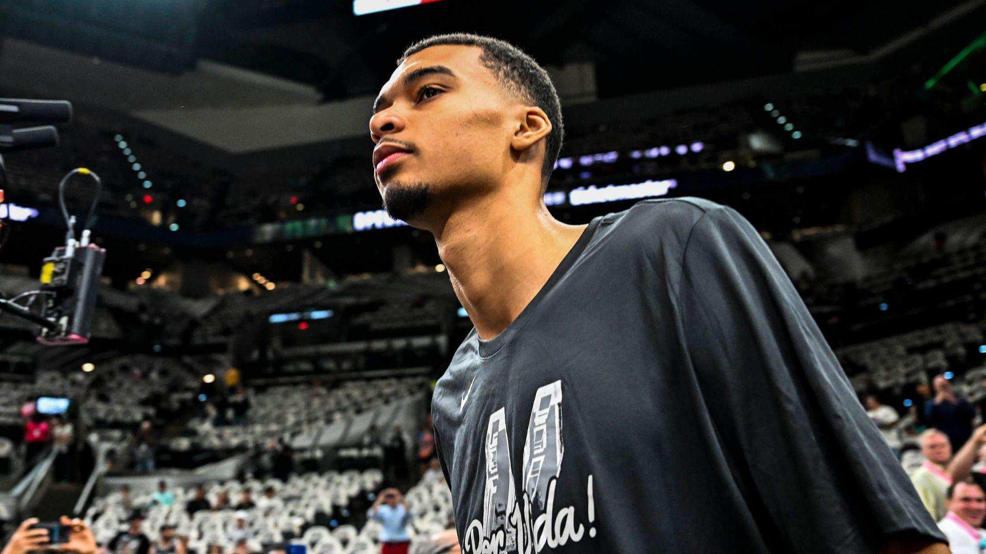 5场两双！文班亚马在NBA把马刺队老纪录搬出来了