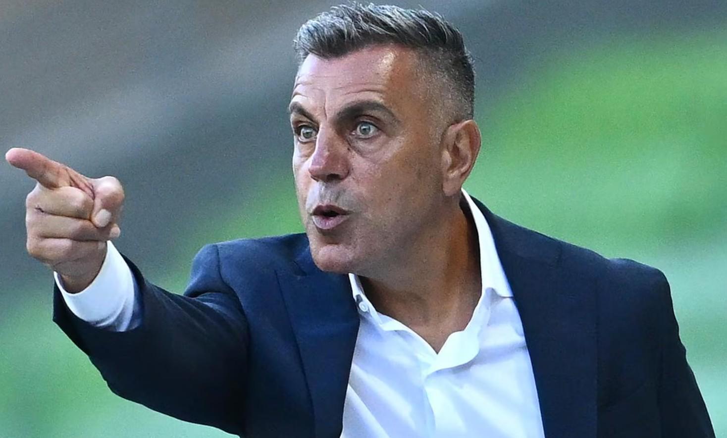 澳超开赛2轮后风声鹤唳：澳超珀斯光荣队在谈3位候选，约翰·阿洛伊西被频繁点名