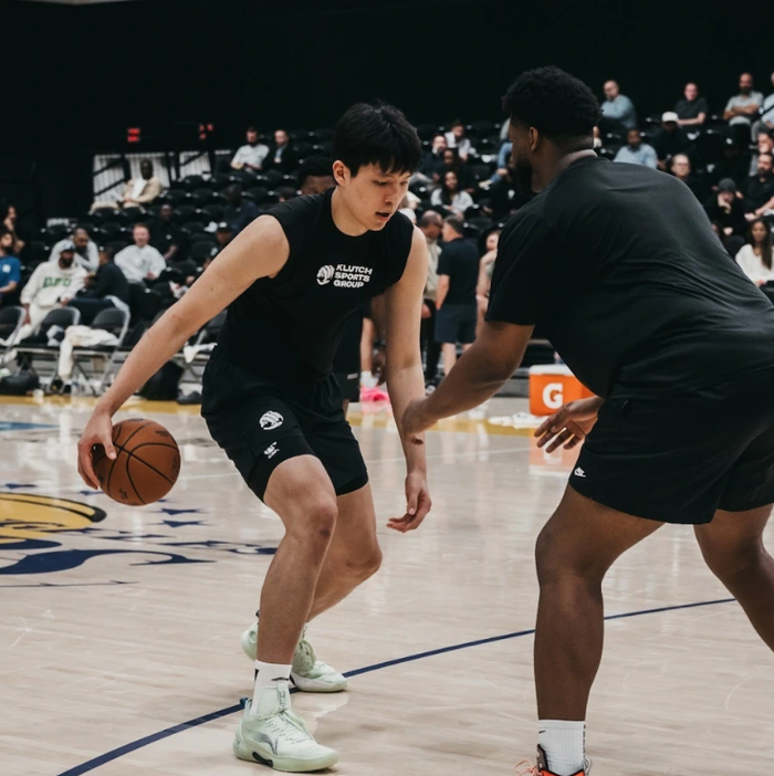 19岁杨瀚森2.18米：CBA起伏被放大，NBA门票谁在偷笑