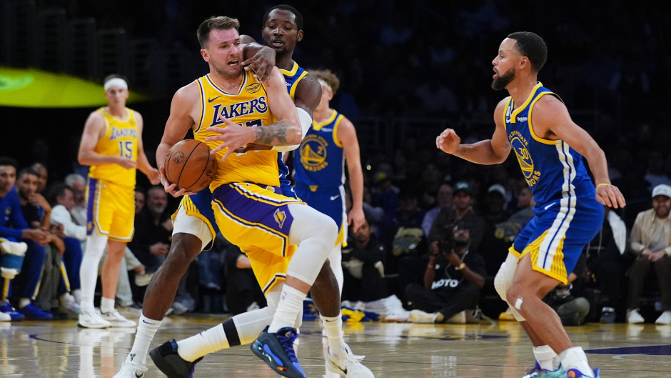 11月1日NBA杯：湖人带着伤病名单客场踢灰熊，阵容厚度像保温杯一样单薄