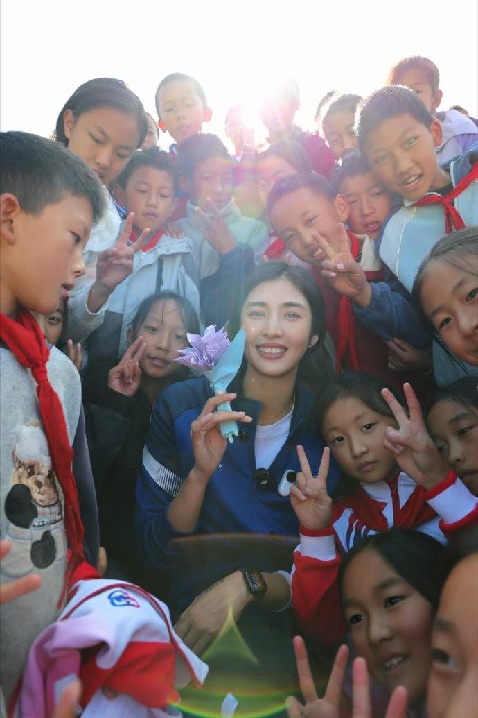 赵丽娜第14座球场落地：星球计划比英超转会更暖（附14字节签到）