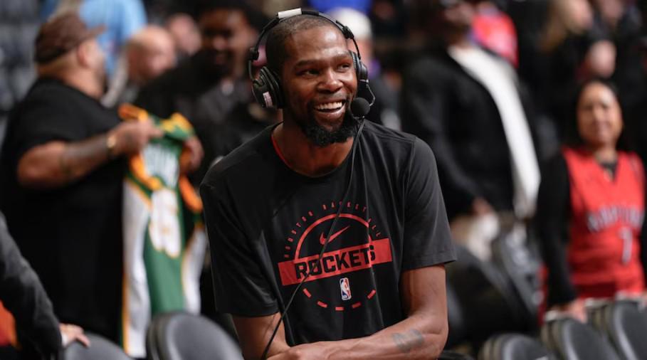 北京时间10月30日：1句社媒反击在NBA炸开，勇士队真躲过凯文·杜兰特？