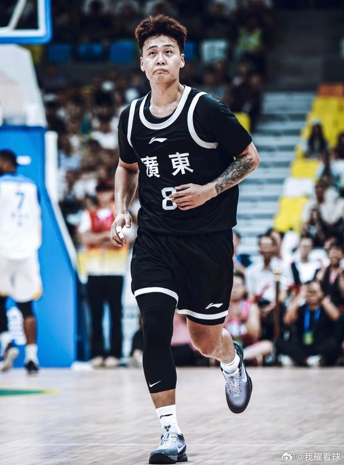 11月2日全国运动会：赵睿第9棒当火炬手，CBA队长比NBA面子还大