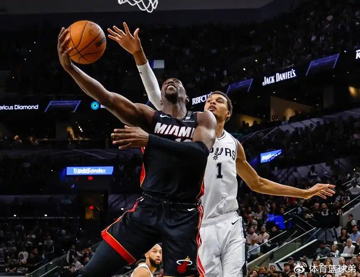 马刺5连胜，西部第2：文班亚马27+18，NBA该让位了吗？