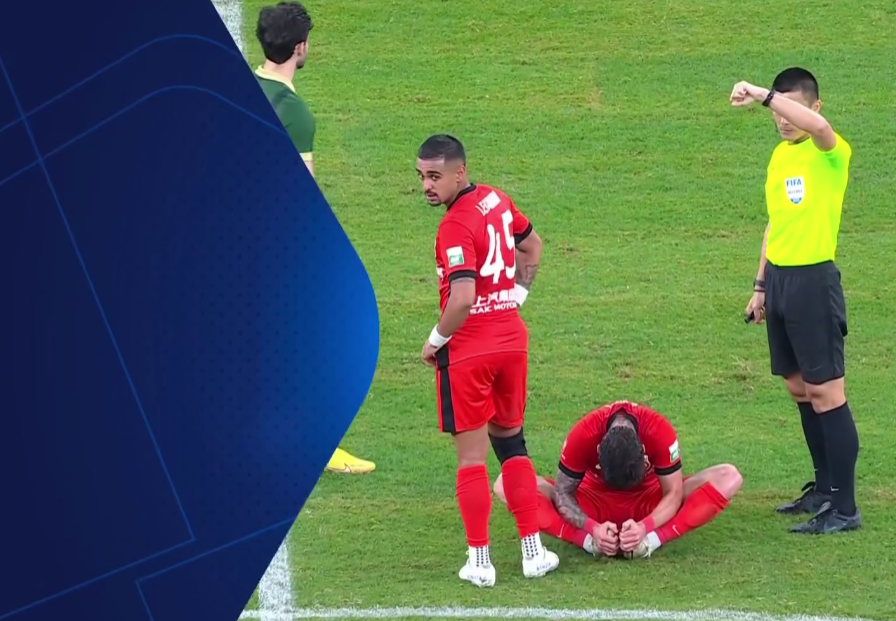 3-0干净利落，海港离三连冠只差1轮，连英超冬窗也没这决绝