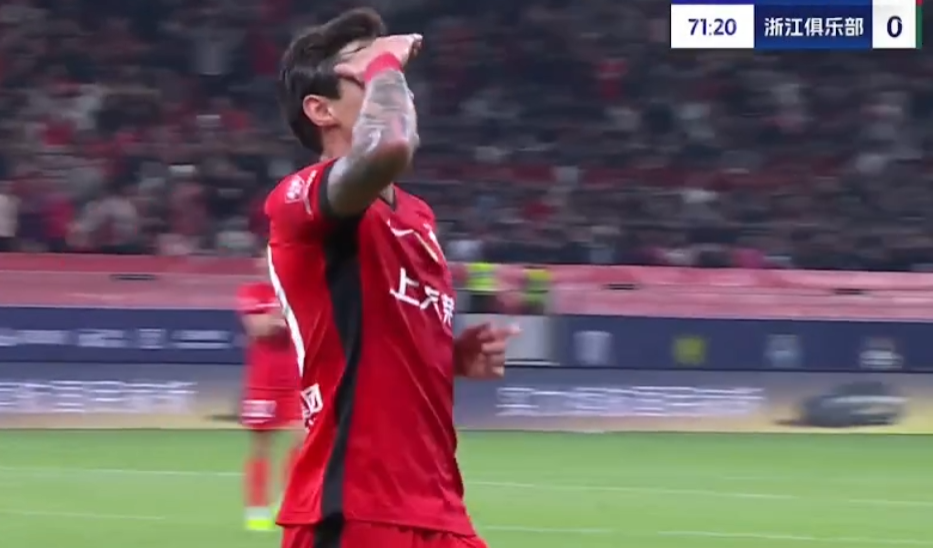 中超29轮：上海海港3-0浙江，领先4分三连冠梦近在眼前