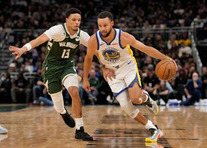 勇士4胜2负，110-120不敌雄鹿，NBA这支球队还能靠谁？