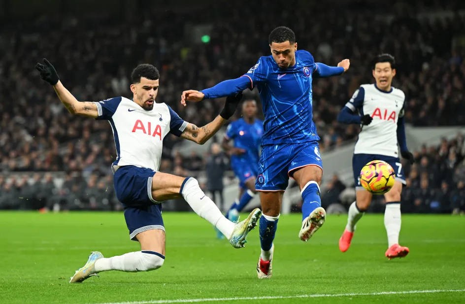 英超火药味：北京时间2025年11月02日01:30 切尔西对托特纳姆热刺，谁更有全球影响力？