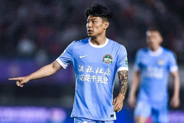 中超第29轮：何超世界波逆转，河南队让成都蓉城提前1轮失冠希望