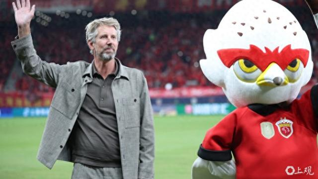 中超第29轮完结：海港3球胜、申花紧追，上海职业足球将捧三连冠？