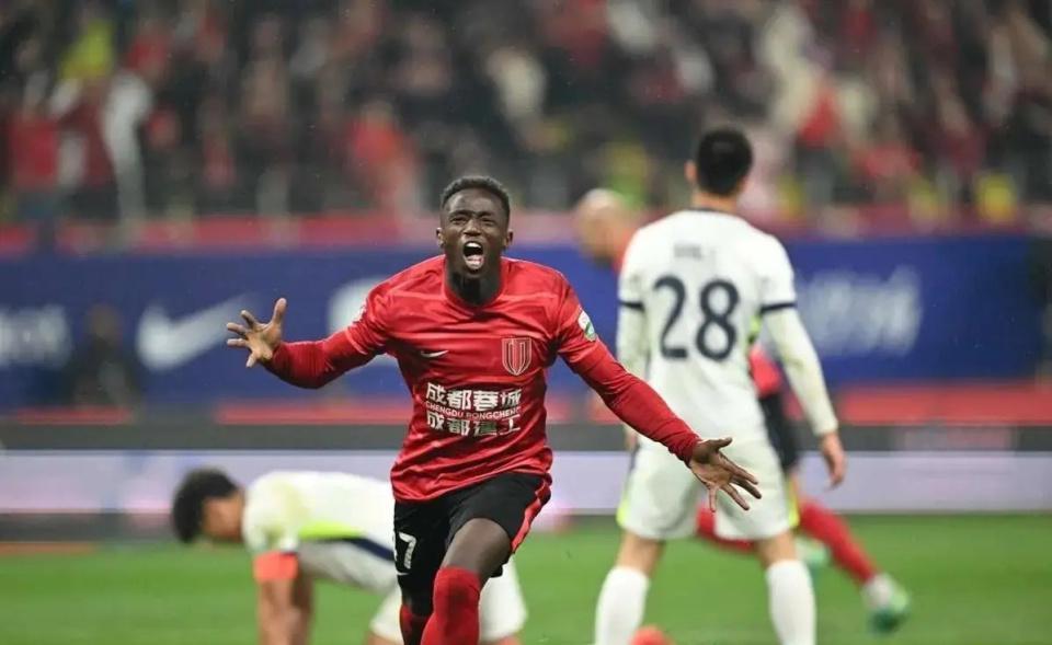 中超：蓉城提前1轮出局，4场1胜暴露外援荒，主帅命运悬了