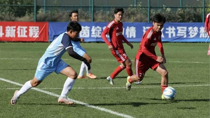 10月31日绝平点球，浦发银行队让上海比中超还热闹