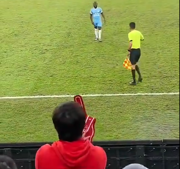 中超1-2出局：蓉城球迷与甘超的种族闹剧，足协还能继续睁一只眼闭一只眼？