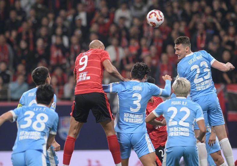 中超又见数据：河南3次击败蓉城，拉圣换边太妙