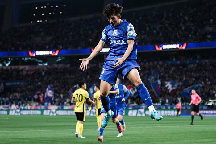 上海申花主力门将停赛3场，中超争冠告急！补救方案在哪？