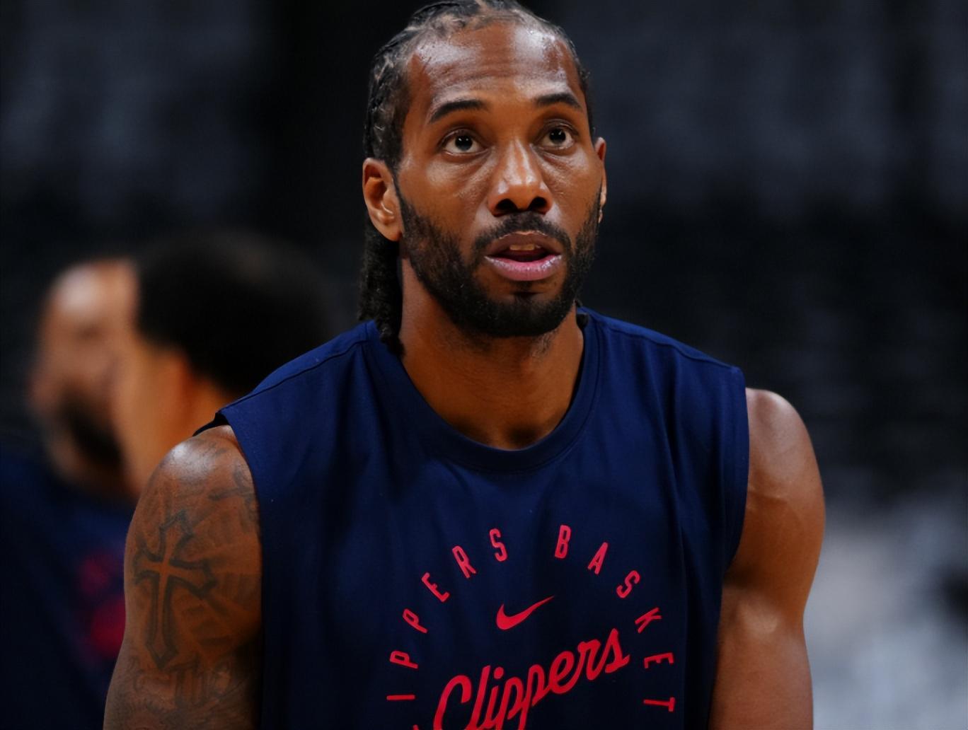 44分卢卡被摆上桌？小卡34分绝杀，NBA今晚谁更狠