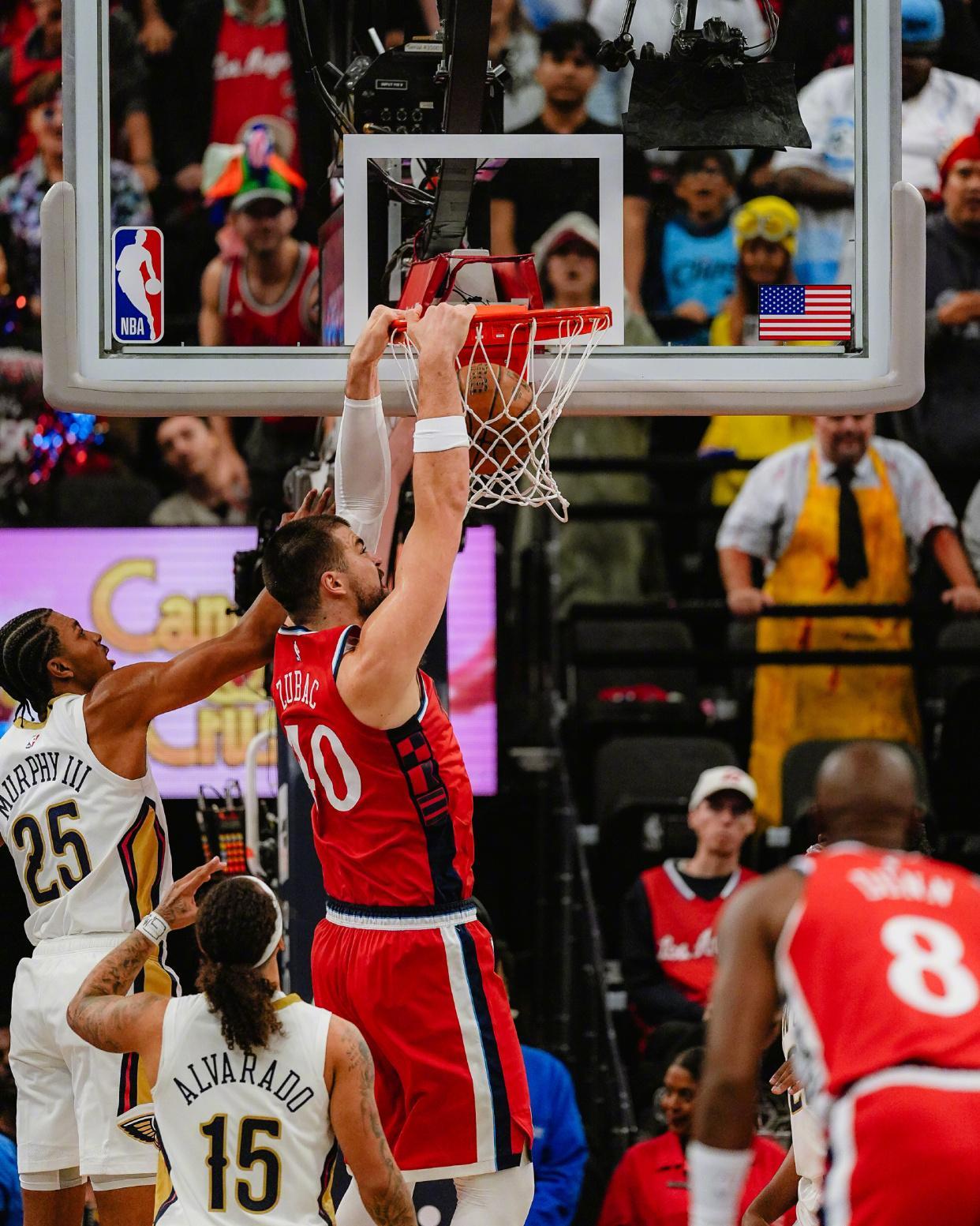 NBA杯：快船队126-124险胜，新奥尔良鹈鹕5连败，小卡末节压哨定乾坤