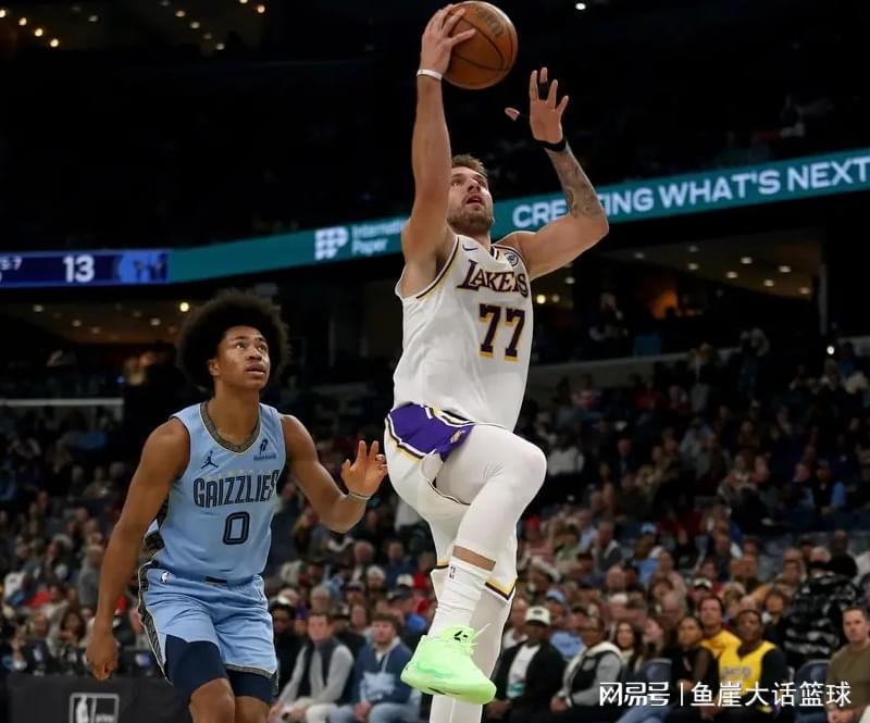 11月1日NBA8场:76人末节绝杀哑火,西部排名像坐过山车