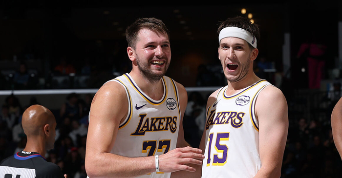 117-112赢球也遮不住裂缝！NBA湖人进攻还有几把火？