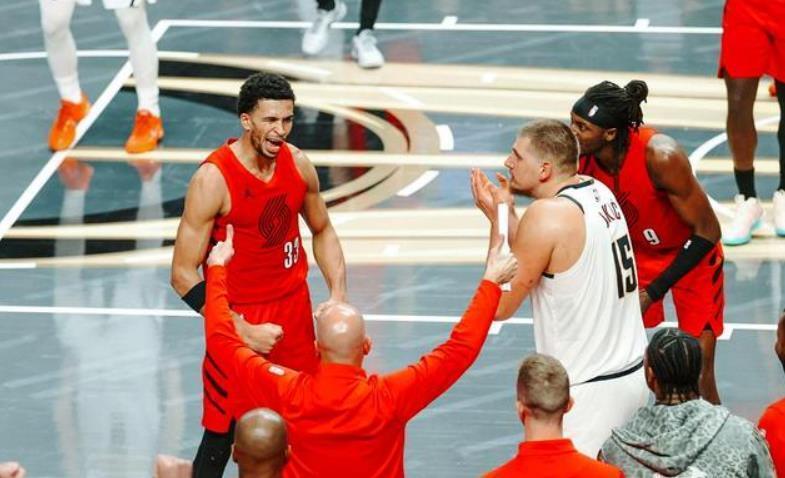 开拓者连胜3场，4胜2负翻盘掘金：NBA到底更像戏剧还是战场？