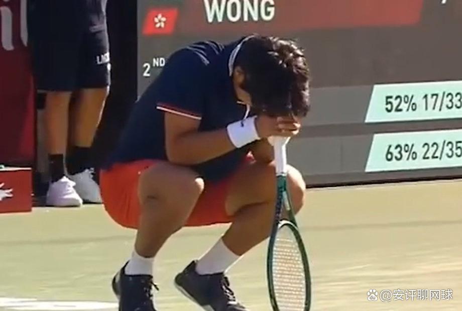 周意20岁6-7(2)惜败，澳网资格失守，英超球迷都看傻了？