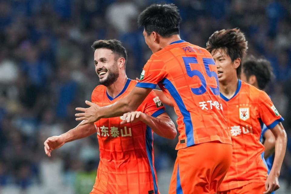 29轮仅1球差：中超金靴争夺拖到第30轮，卡扎伊什维利与法比奥谁先慌？