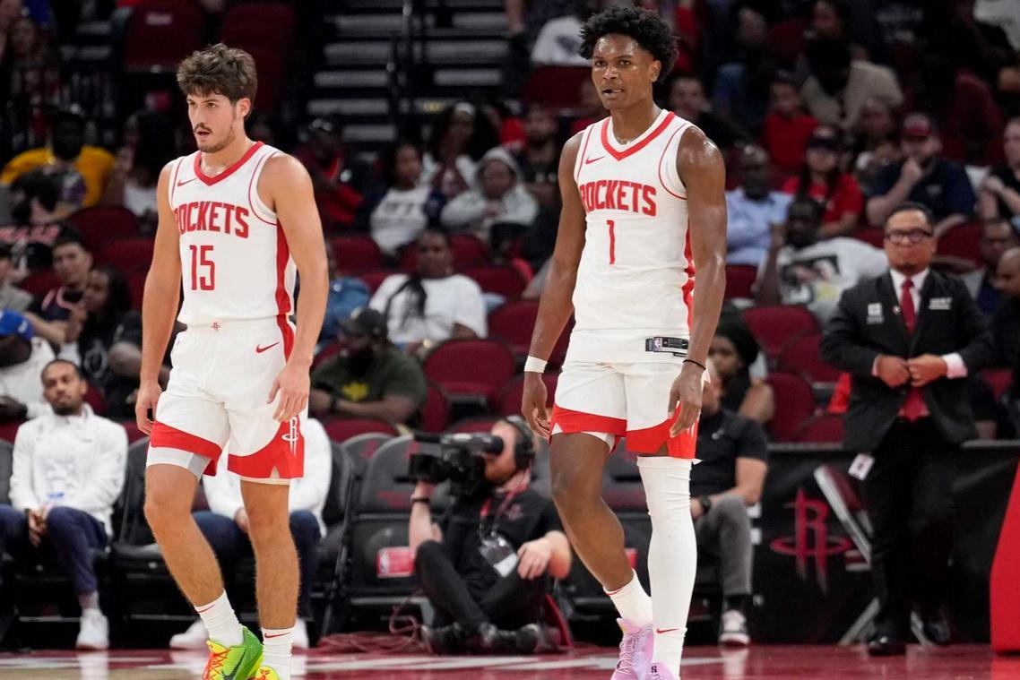 火箭执行2项未来选项：1100万美元问号下，NBA双子星还能独撑天？